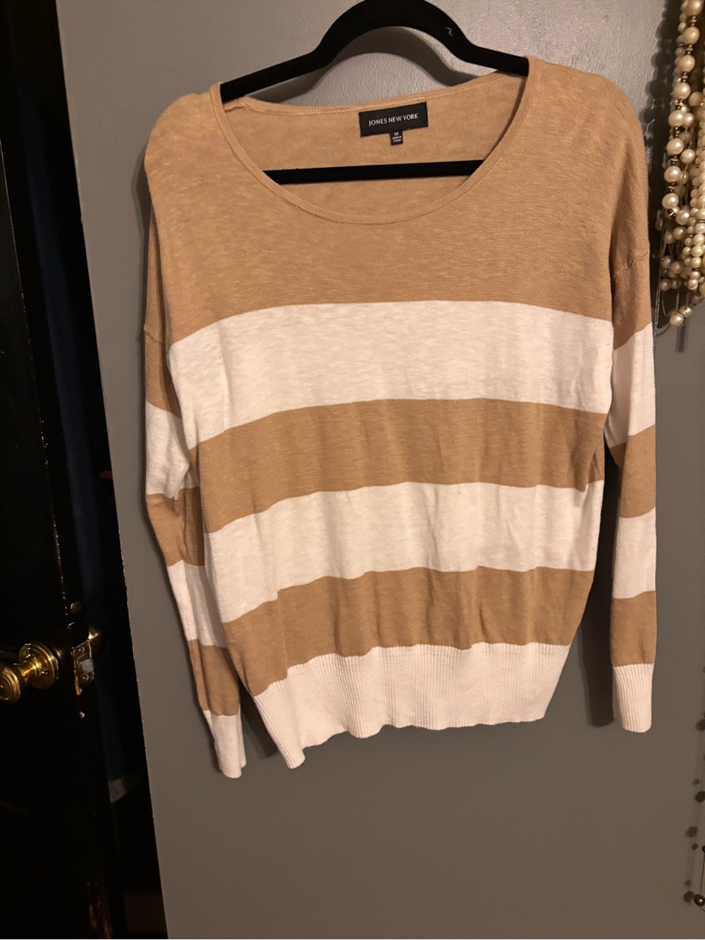 Jones New York Tan and White Wide-Stripe Crewneck Sweater